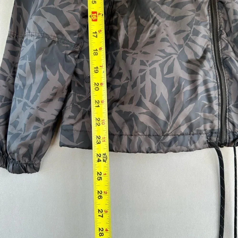 🎉5 for $45🎉 Columbia light jacket size S